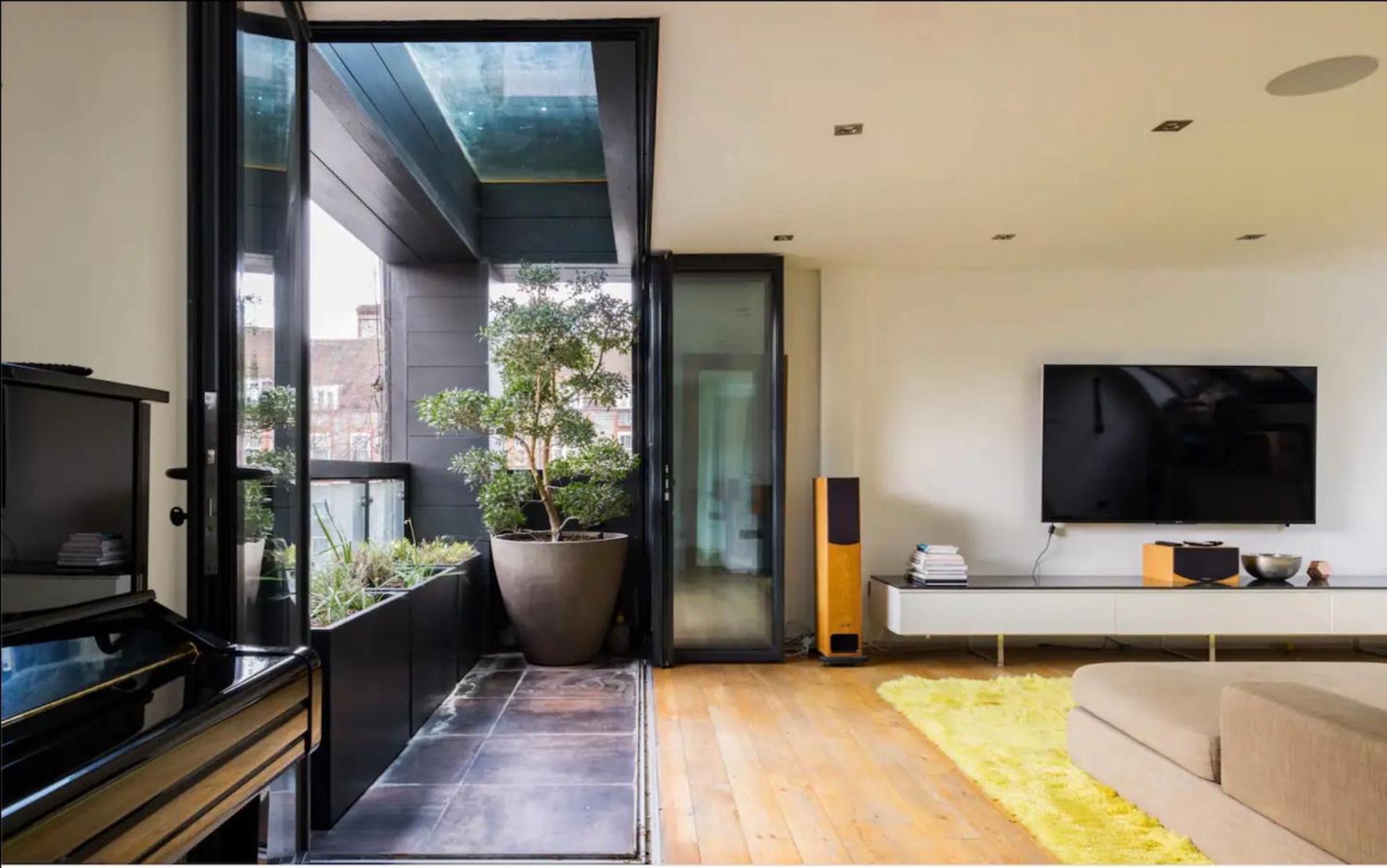Stunning 3 Bedroom, 3 Bathroom Duplex With Terrace ลอนดอน ภายนอก รูปภาพ